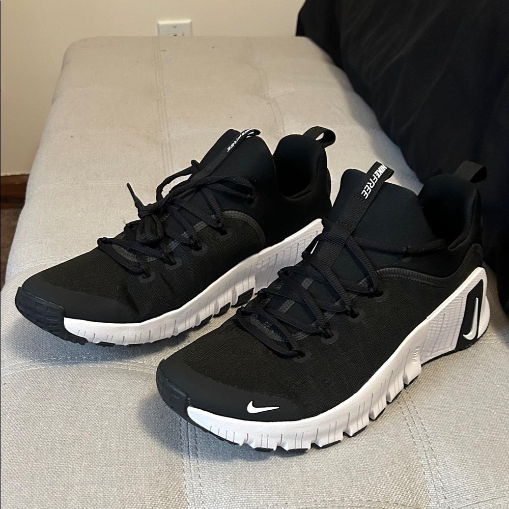 Nike Metcon Free 6 - Picture 2 of 6